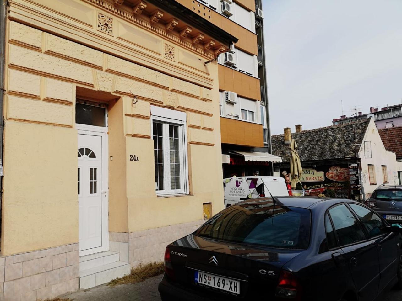 Filinhome Papa Studio 1 Novi Sad Exterior foto